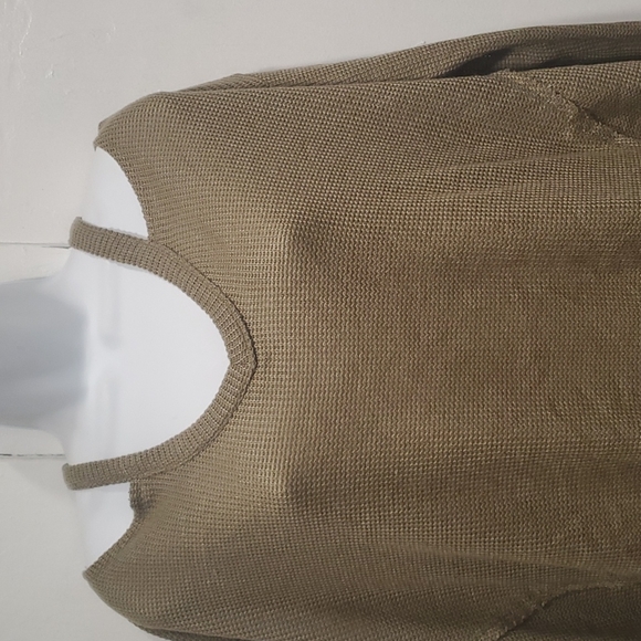 DELETTA ANTHROPOLOGIE PEEK SHOULDER sweater.    #4871 - Picture 6 of 8